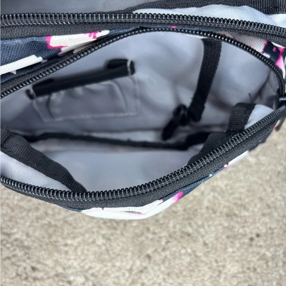 Adidas Floral Waist Bag - Picture 6 of 7